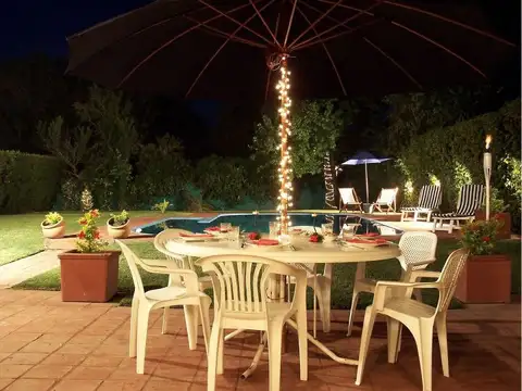 Casa 5 ambientes con 3 baños