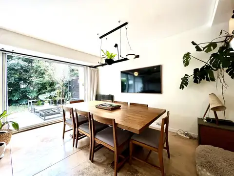 Casa 5 ambientes con 3 baños
