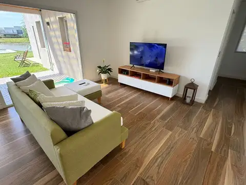 Casa en Alquiler en Countries y Barrios Cerrados en Pilar, USD 3.500