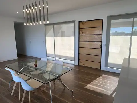 Casa en Alquiler 4 años