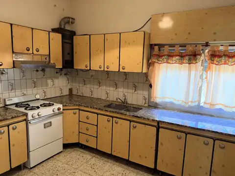 Casa en Alquiler en Lanús Oeste, $ 650.000