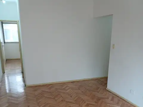 Departamento en Venta en Flores, USD 65.000