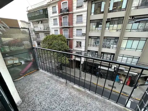 Sarmiento 2800, Piso 3