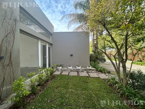 Casa en Alquiler de 3 dormitorios