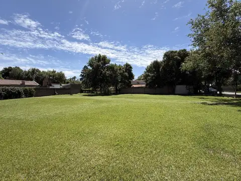 Terreno en venta, Barrio los troncos , Funes 