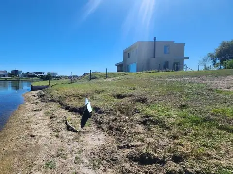 Boote y Ruta 25