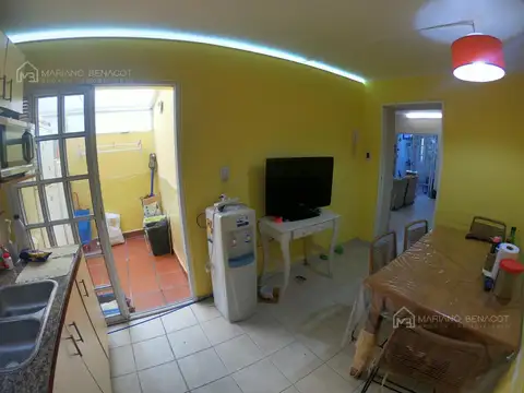 Depto Tipo Casa en Venta 40 años