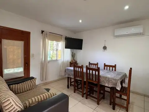 CASA 3 AMBIENTES VENTA CAÑUELAS AMPLIO LOTE GARAJE