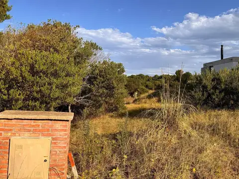 Terreno en venta - 900mts2 - Senderos IV, Costa Esmeralda