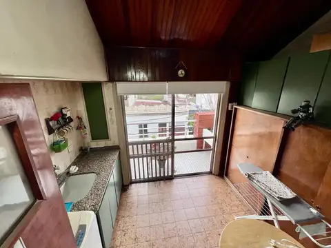 Depto Tipo Casa en Venta en Sarandi, USD 98.000