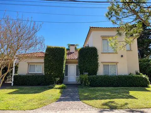 Casa en Venta de 4 dormitorios