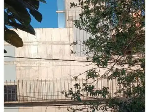 Vendo o permuto propiedad sobre Av Costanera  Frente a Torre Iplyc , Hotel Hilton