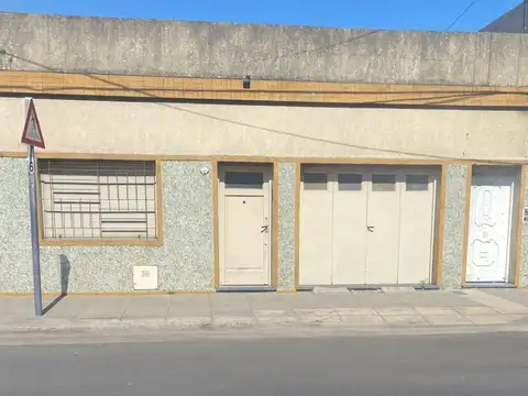 CASA 3 AMBIENTES VENTA JOSE  INGENIEROS COCHERA