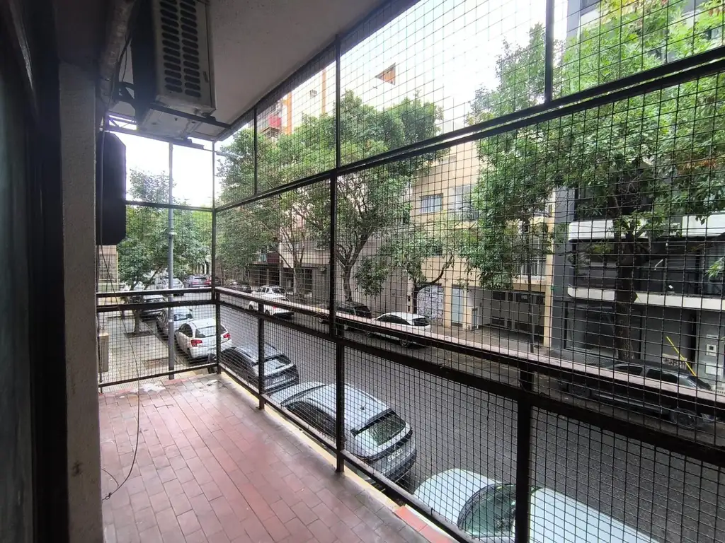 Av. Estado de Israel al 4400