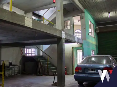 Galpon en Venta en Centro, USD 360.000