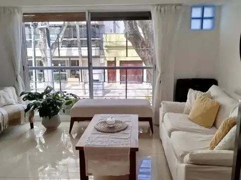 Departamento en Venta en Colegiales, USD 200.000