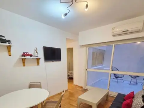 2 AMBIENTES CON PATIO RECICLADO