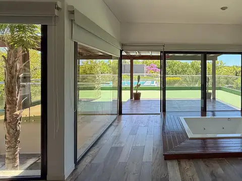 Casa en  Alquiler en Santa Maria de Tigre