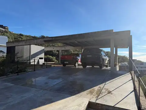 Casa en Alquiler de 3 dormitorios