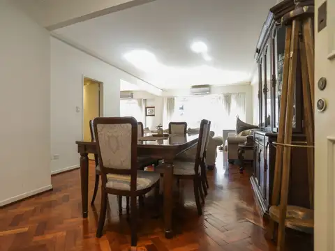 Departamento 4 ambientes con 3 baños