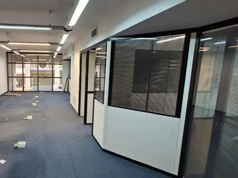 Oficina en alquiler en Microcentro