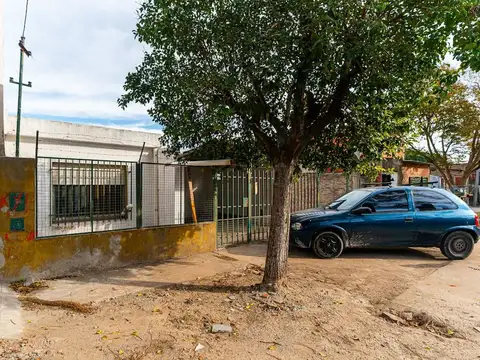 Casa en Venta en Rosario con cochera