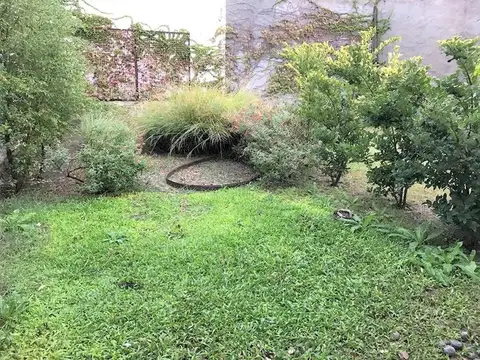 Local comercial en excelente ubicación. Castelar Norte