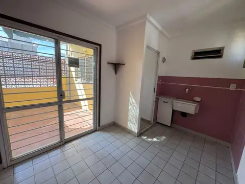 Depto Tipo Casa en Venta 26 años