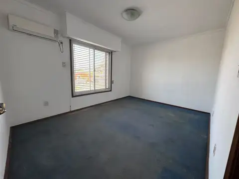 Depto Tipo Casa en Venta de 7 ambientes