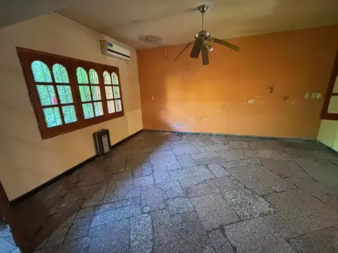 Casa en Alquiler de 3 dormitorios