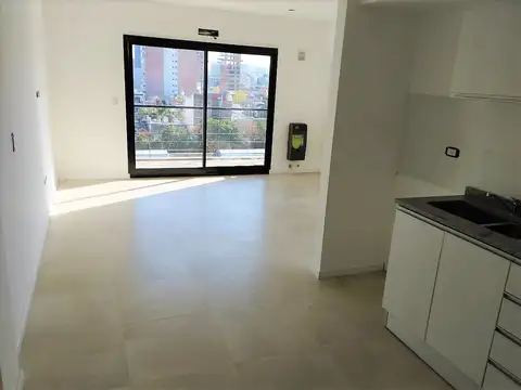 Gral. Lavalle 200, Piso 1