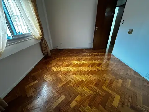 Departamento en Alquiler 50 años