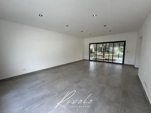 Casa en Venta en San Matias, USD 275.000