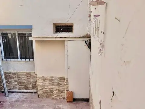 Depto Tipo Casa en Venta 40 años