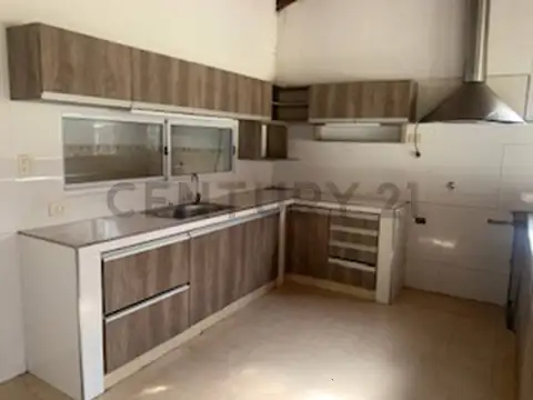 Casa en Alquiler en Parque Natura, $ 1.400.000