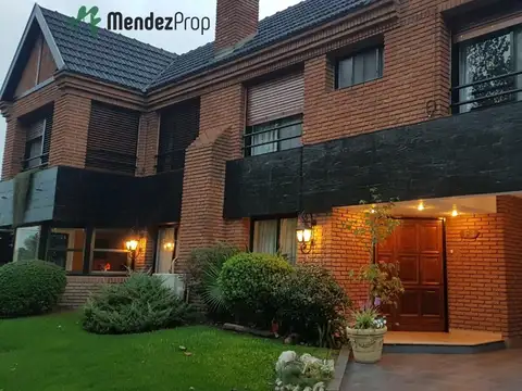 CASA EN VENTA