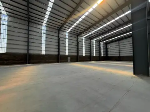 ALQUILER GALPON 1750 M PARQUE INDUSTRIAL PITEC