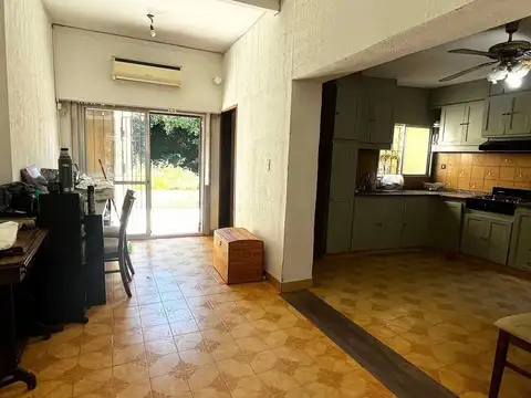 Casa en Venta en Haedo Sur, USD 99.000