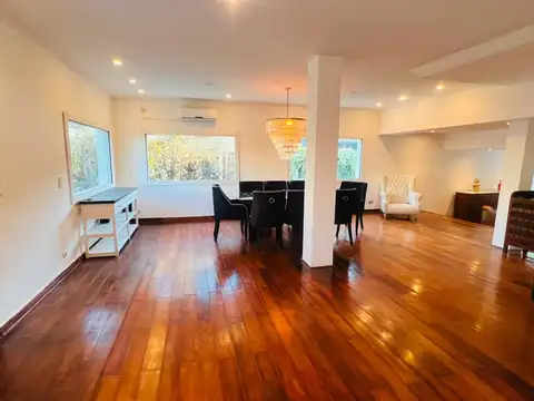 Casa en Alquiler de 4 dormitorios
