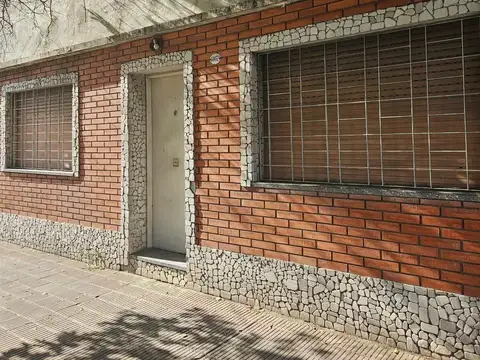 Galpon en Venta 31  mts Fondo