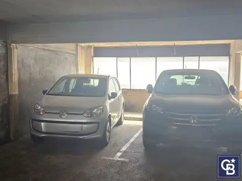 Venta de Cochera cubierta en Belgrano