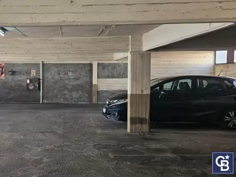 Venta de Cochera cubierta en Belgrano