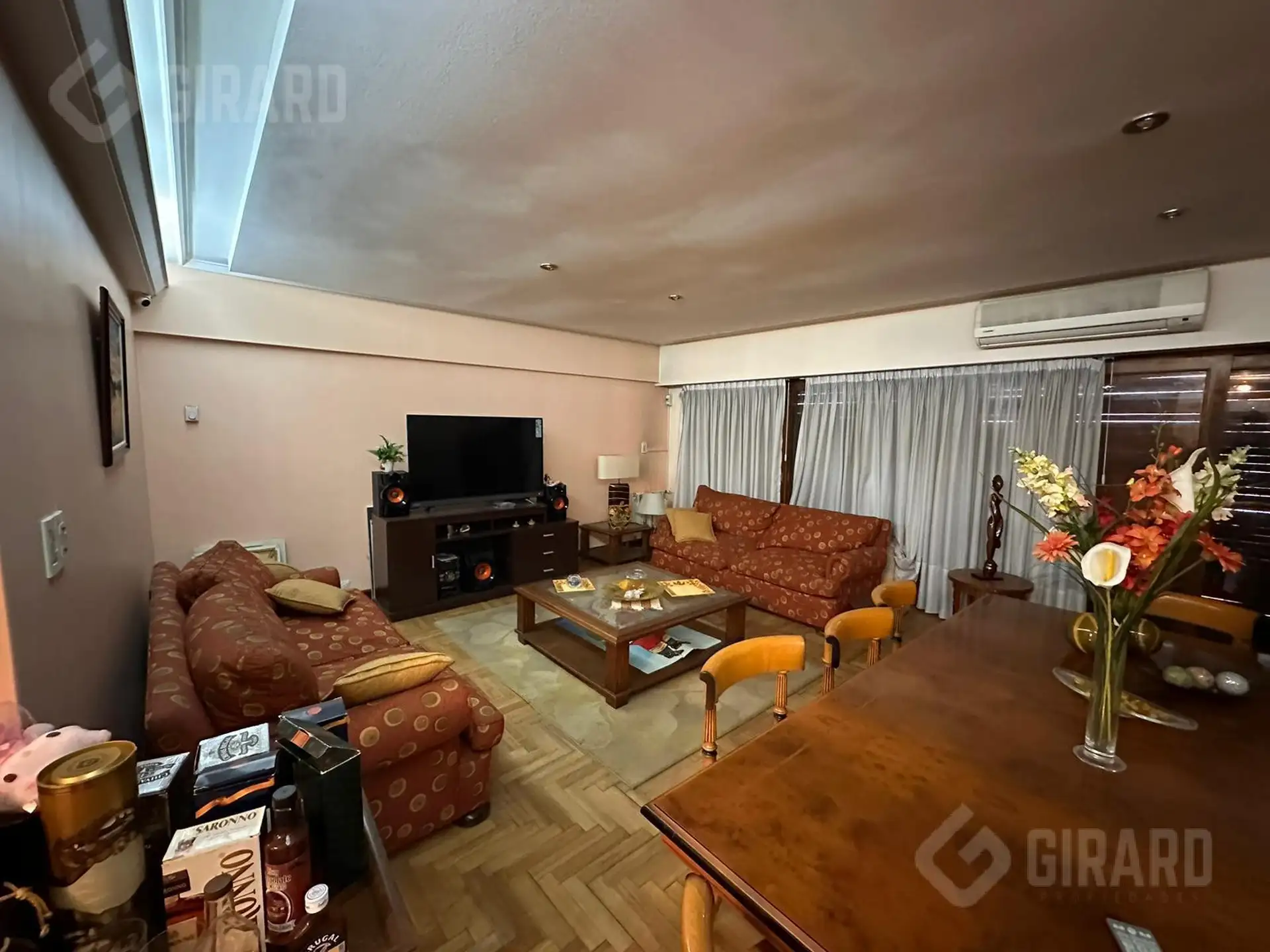 Departamento en venta de 4 ambientes con dos cochera, zona plaza mitre