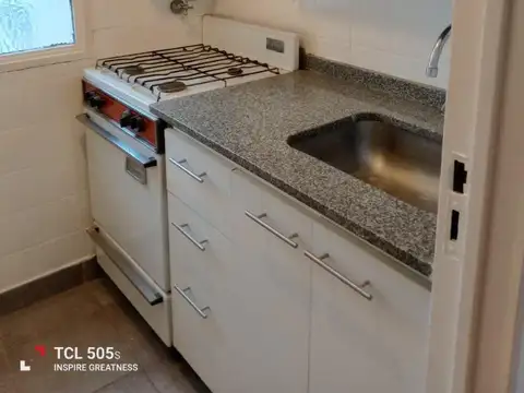 EXCELENTE   Monoambiente, impecable estado , 24,56M total