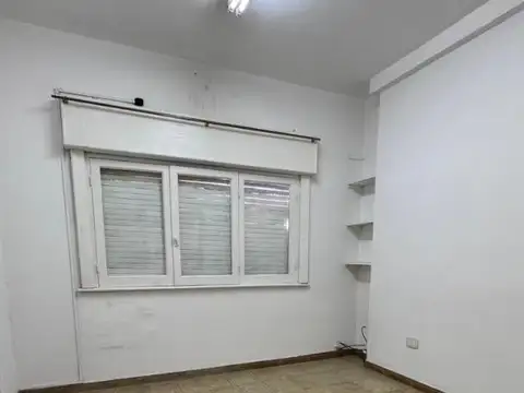 ALQUILER DE OFICINA EN MERLO CENTRO