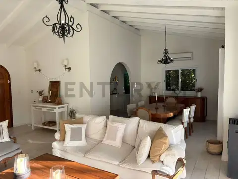 Casa en Alquiler Temporal en Benavidez, USD 1.800