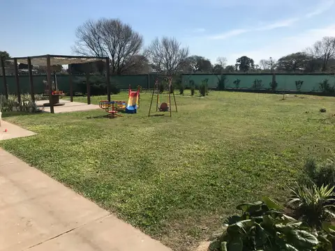 Avenida 25 de Mayo 700