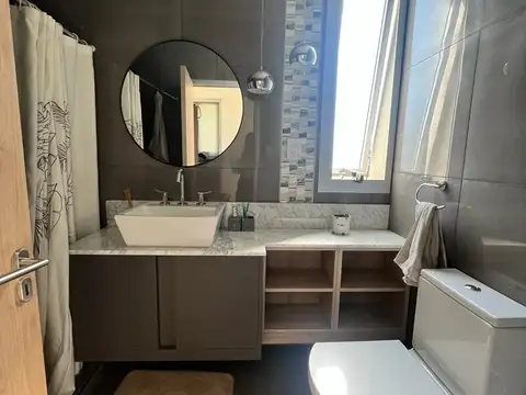 Avenida 25 de Mayo al 700