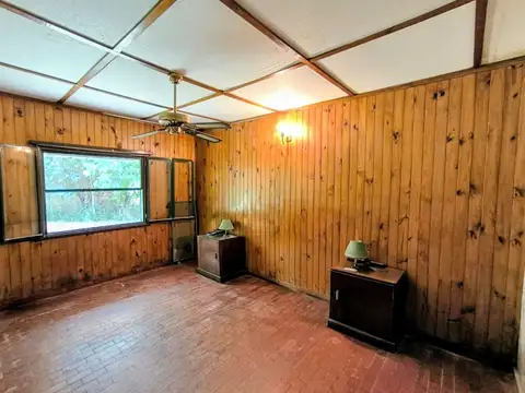 CASA QUINTA 3 AMBIENTES COCHERA PARRILLA PARQUE