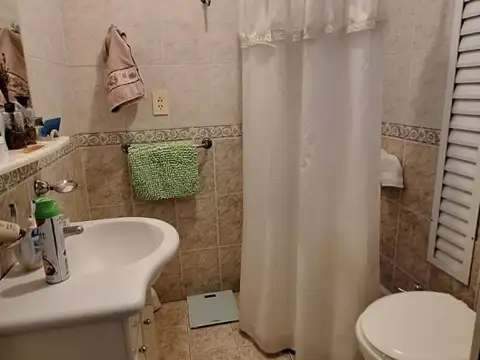 Casa - Venta - Argentina, Mar del Plata - MONTES CARBALLO 2200